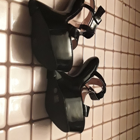 CHINESE LAUNDRY platforms brand new sz 7 - Picture 3 of 4